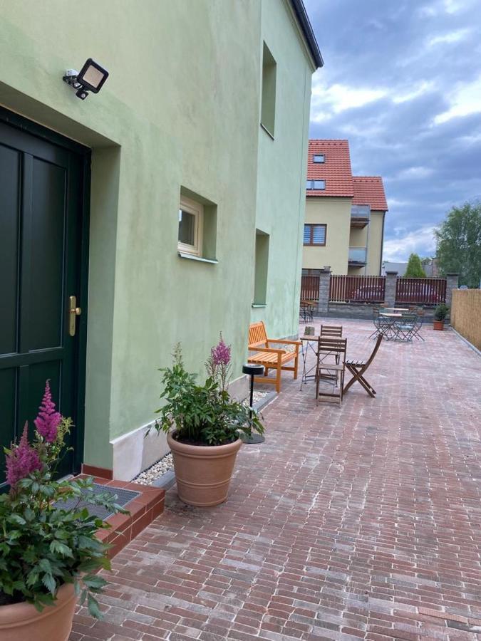 Apartmany Tachov - Tiny House Екстериор снимка